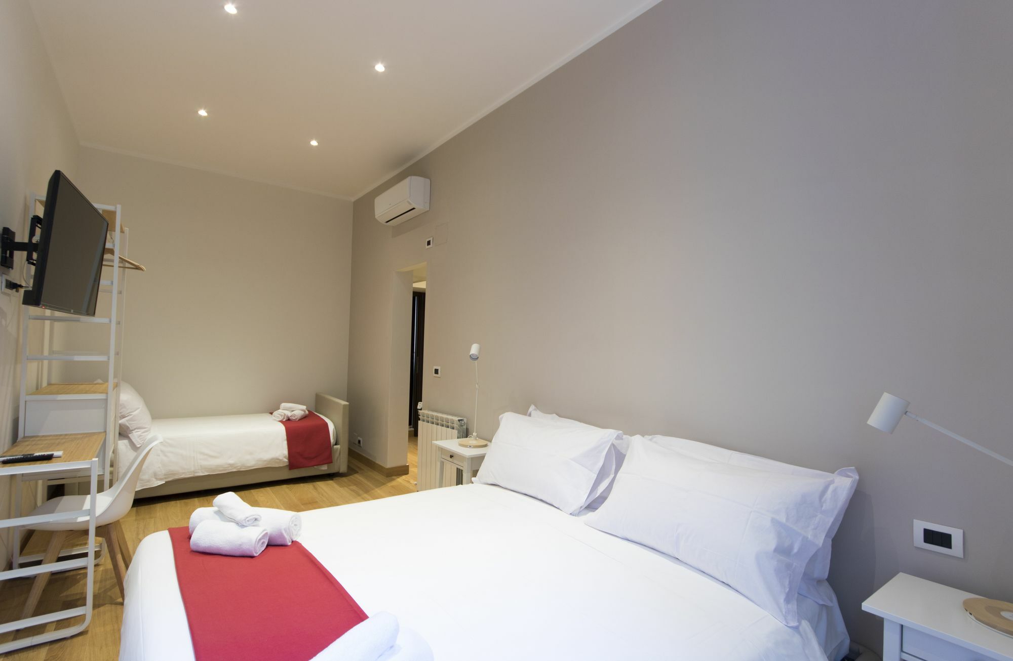 Colosseo Guest House Ρώμη Εξωτερικό φωτογραφία